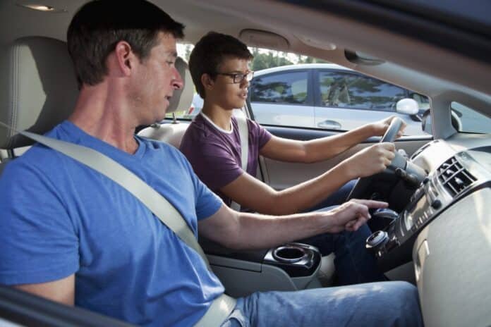 Automatic driving lessons near me